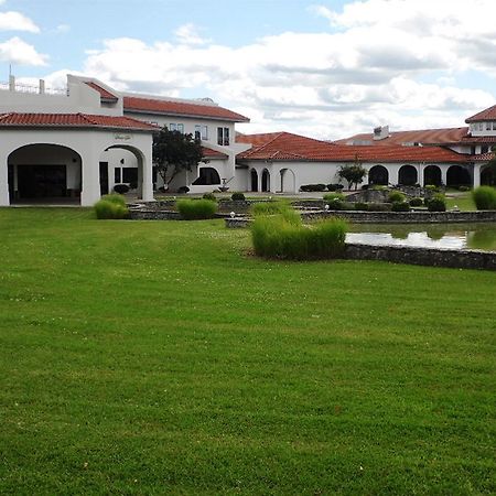 Regalia Hotel & Conference Center Village of Four Seasons Exterior foto